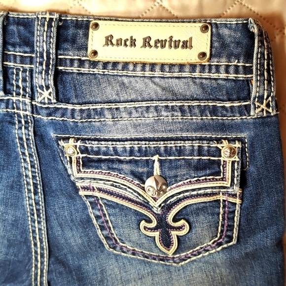 Rock Revival Woman's Low Rise Allegra Ankle Skinny Jeans Size 30. - Picture 3 of 16